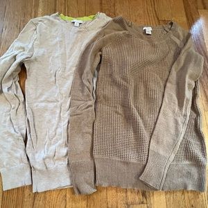 Bundle of 2 J Crew/Gap sweaters. Size XXS/XS